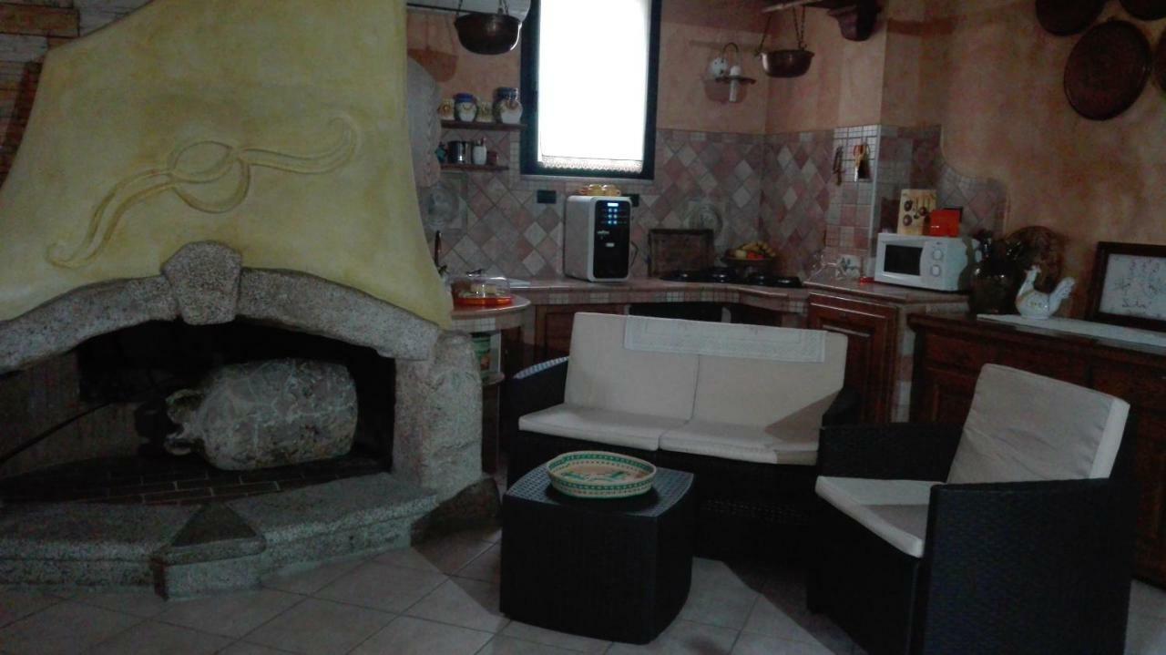B&B Su Acu Доргали Экстерьер фото